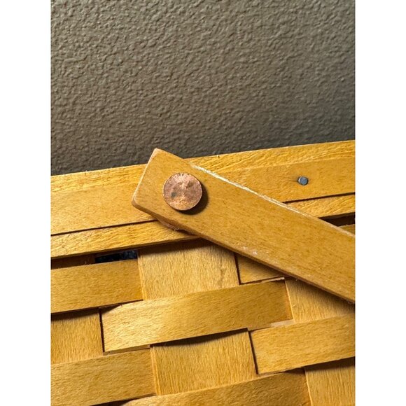 Longaberger Basket 1999 Hand Woven Classic Basket Double Swing Handles  8"Tall - Picture 6 of 8